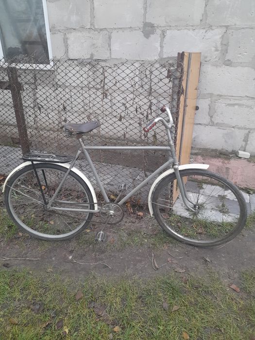 Продам жіночій чоловічі та підліткрвоговелосипеда