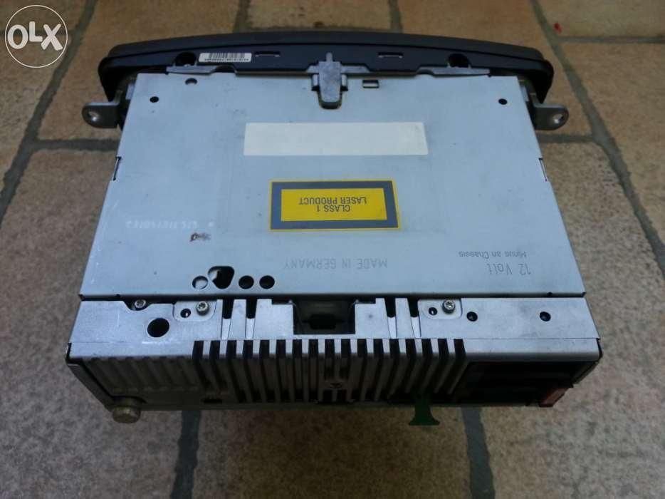 Rádio / Leitor CD- Mercedes Classe C (W203)