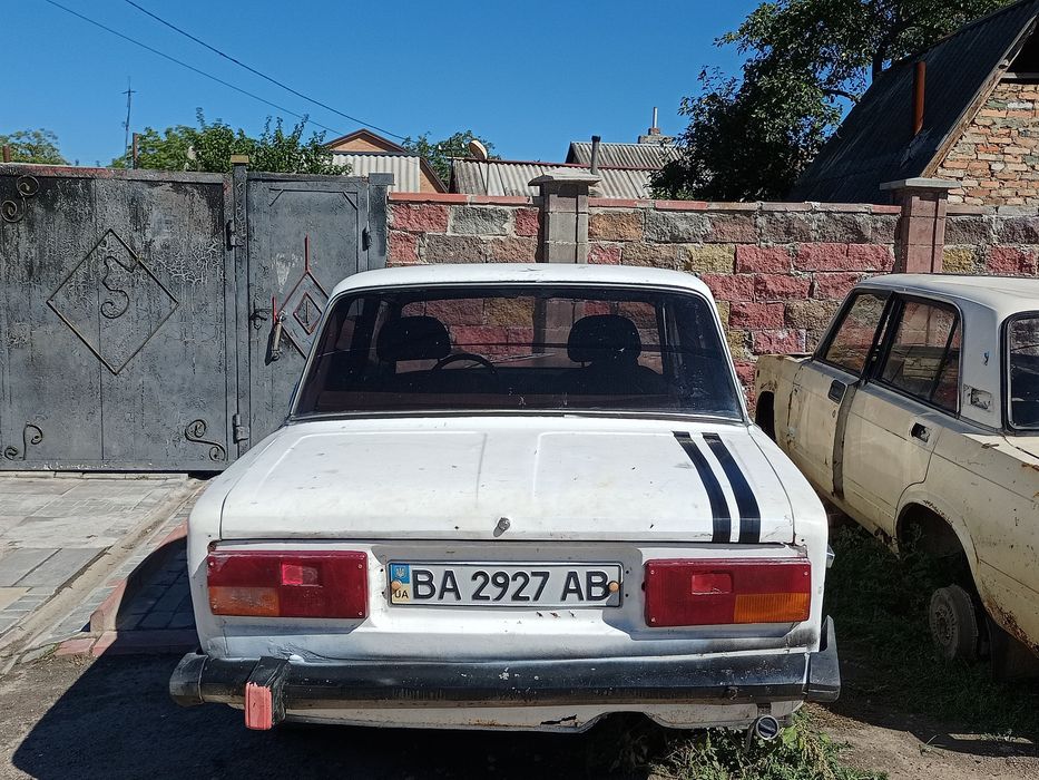 Ваз 2106 на ходу заводится ёдет бодро