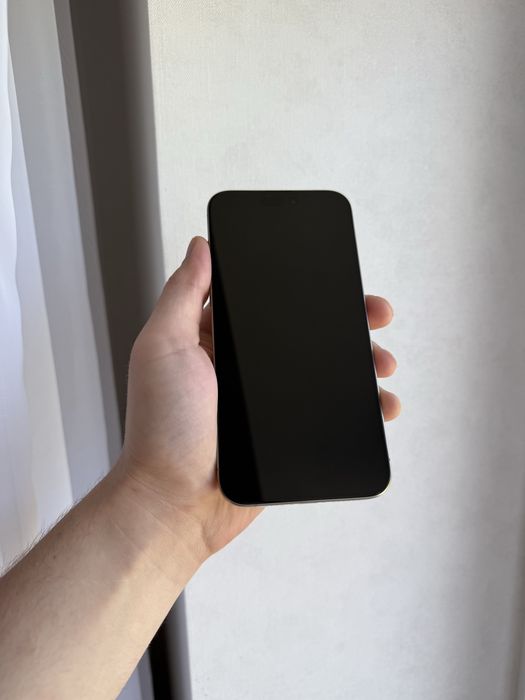 iPhone 15 Pro Max 256GB Natural у відмінному стані, Lock Rsim заблокований під оператора