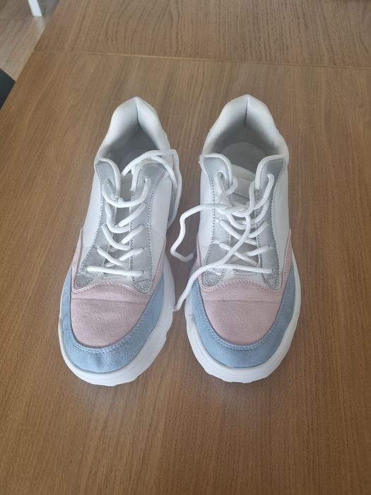 Ténis tamanho 40