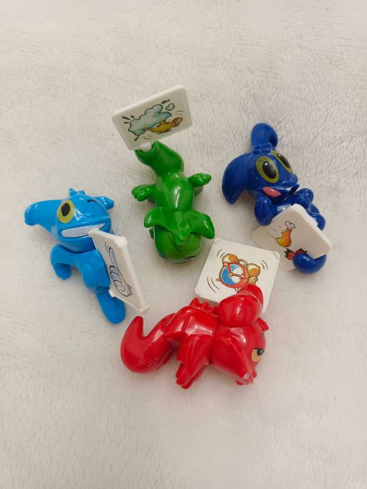 Zestaw Kinder Niespodzianka 2007 Alien | Ferrero Kolekcja 4 szt.