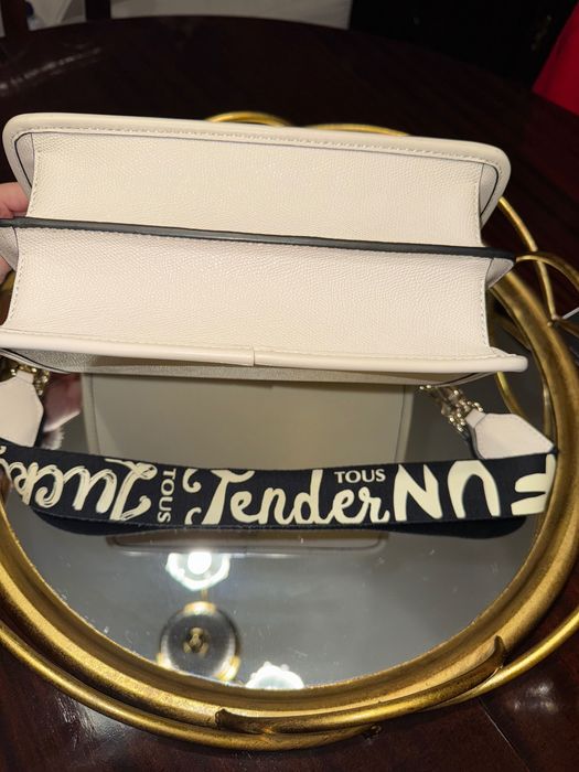 Mala bege grande tous