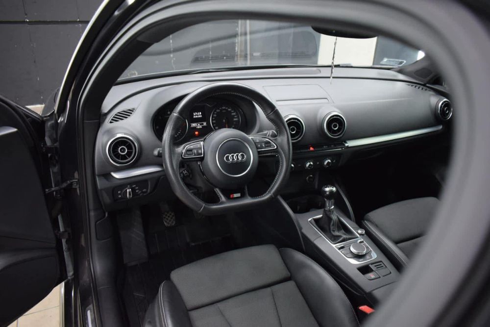 Audi A3 Sportback  Audi a3 2.0 tdi 8v 2013 ( sport, hatchback)