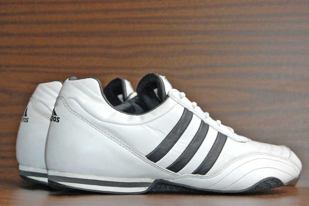 Кроссовки ADIDAS р.43-44 original