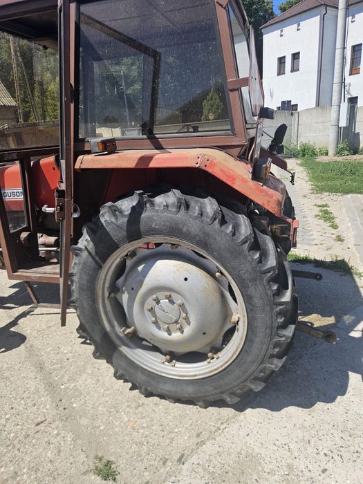 Massey Ferguson 255