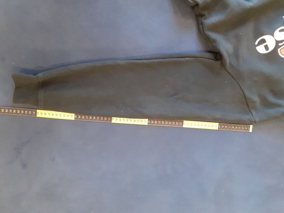 Bluza z kapturem Ellesse.