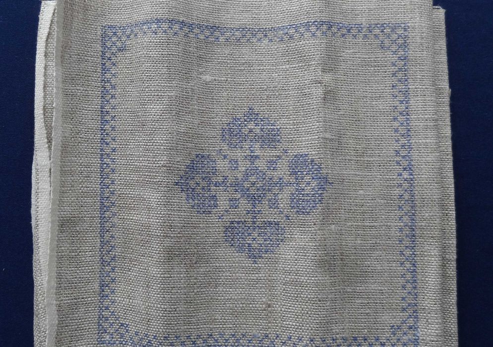 Serwetki do haftowania komplet