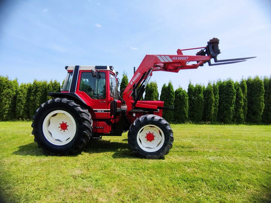 Ciągnik Case International 1056xl