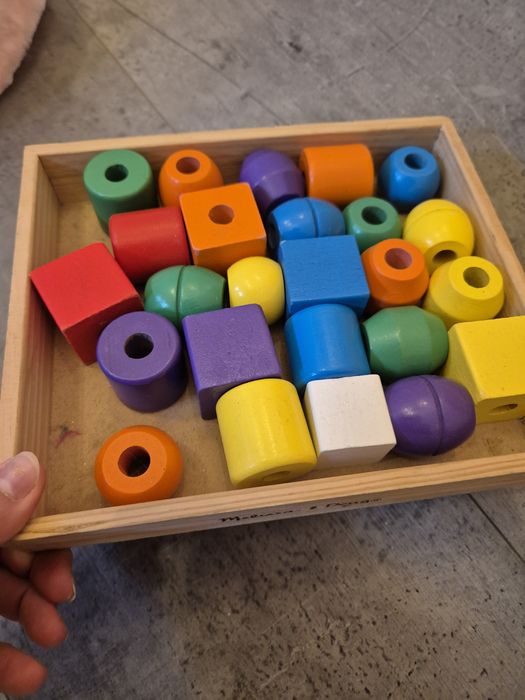 Oddam koraliki do nawlekania