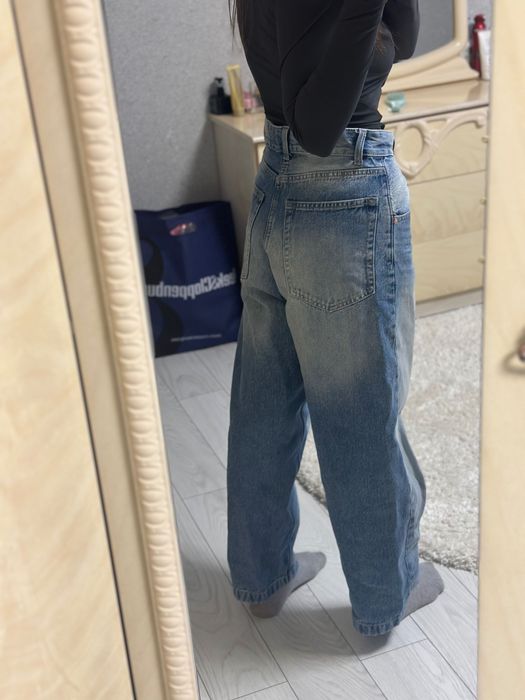 Джинси bershka на С-М розмір