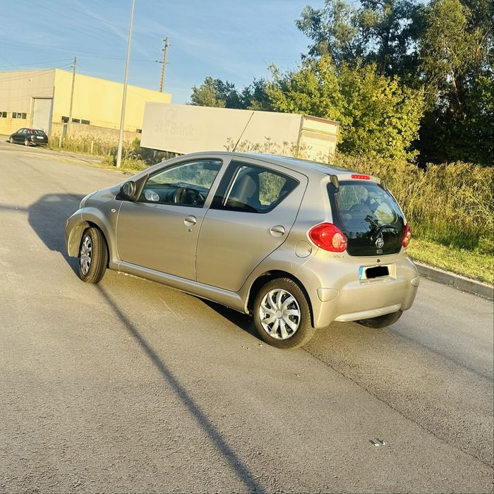 Toyota aygo 1.0 City — photo 3