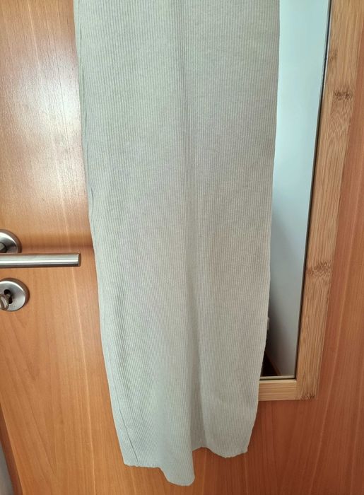 Novo | Vestido bege justo midi, tamanho 2XS