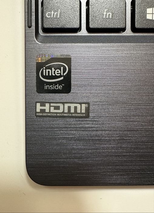 Portátil hibrido Asus T100T - Ler descricão