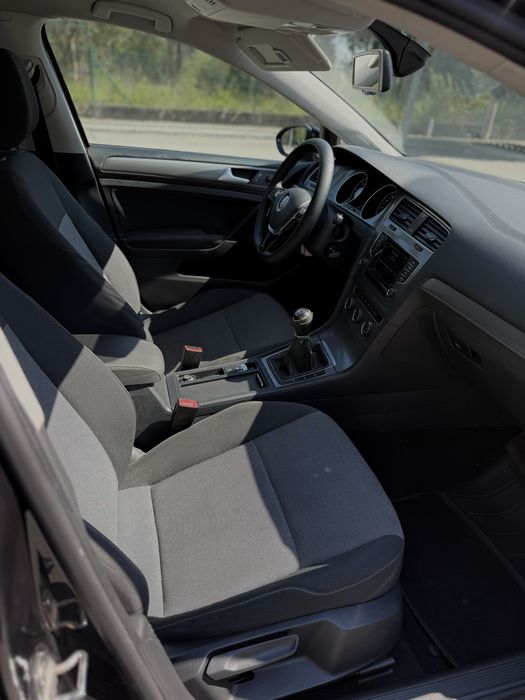 Volksagen Golf Variant BlueMotion