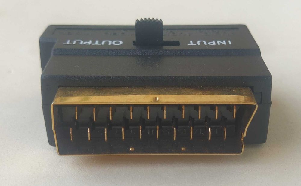 Adaptador SCART para RCA / S-Video (Conectores banhados Ouro) – Novo
