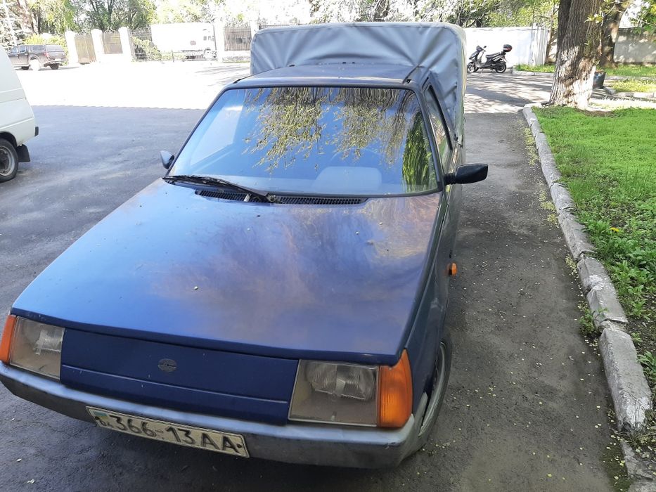 Автомобіль Таврія ЗАЗ 1102