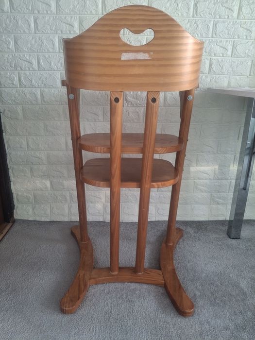 Стільчик для годування