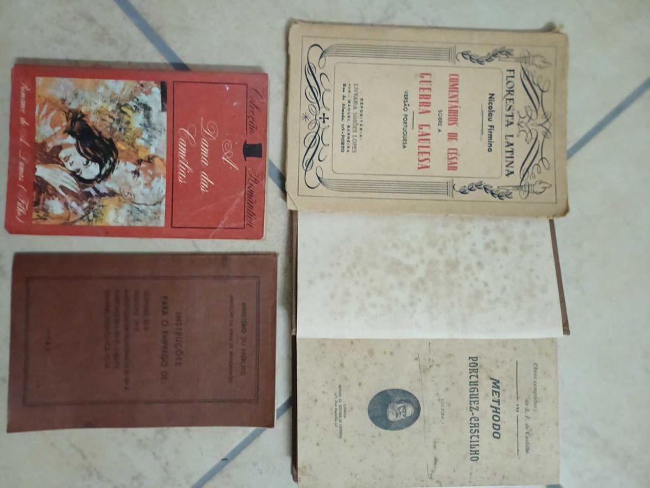 Varios livros antigos