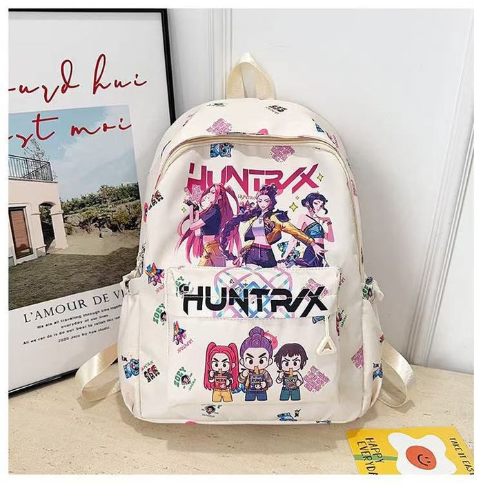 Mochilas pequenas e médias K-pop
