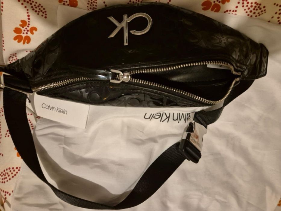 Nerka Calvin Klein