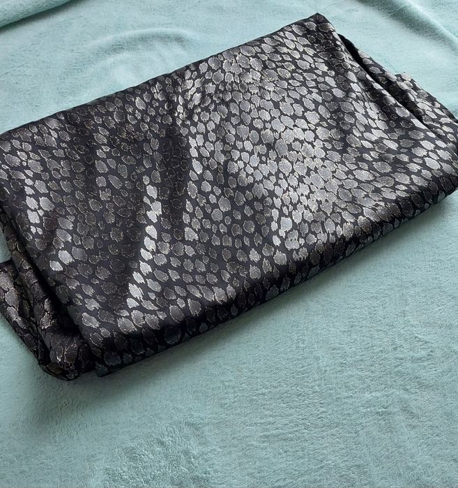 Materiał wzorzysty, czarny na sukienke , bluzke party