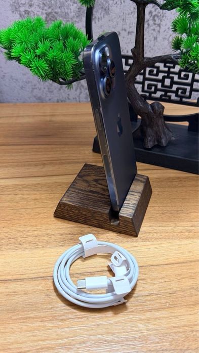 iPhone 15 pro max/256 gb все працює є Обмін