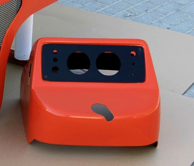 Pulpit naglak czerwony c330 ursus