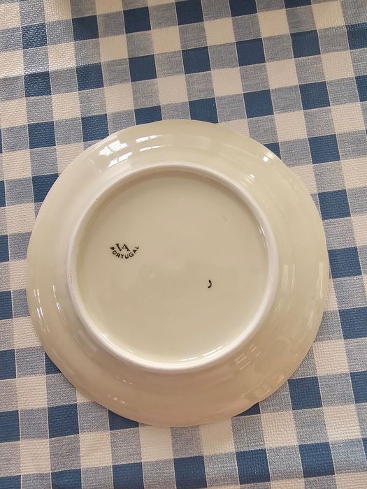 Serviços de porcelana e cristais