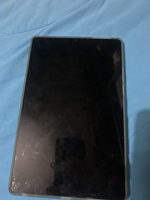 Tablet Lenovo M9 + Clear Case