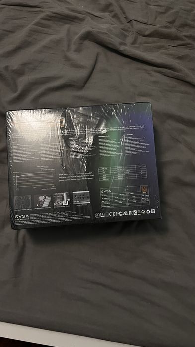 Fonte de alimentação EVGA 750 BQ semi modular64739314679683122