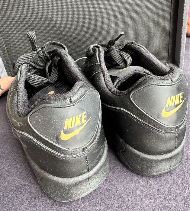 Buty Nike  czarne 41