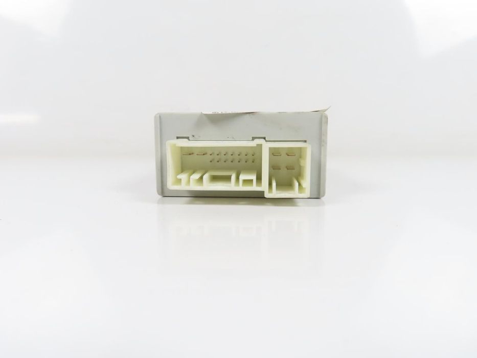 Modulo De Reboque Bmw 3 Ref: 71606856980 / 6796905 2008 - 2025