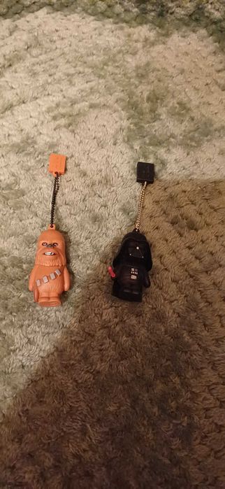 Pendrive 2 sztuki po 8 GB