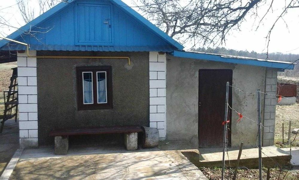 Продаю будинок в с. Нова Гута Кам'янець-Подільського району