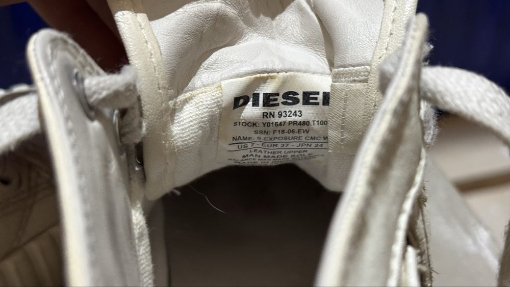 Взуття жіноче босоніжки zara  кеди diesel чоботи