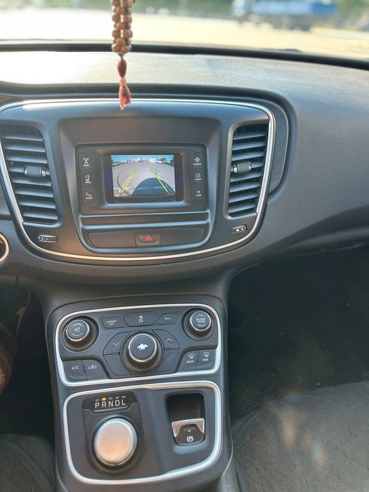 Chrysler 200 2015 VIN 1C3CCCAB5FN734610 фото оголошення 10 з 23