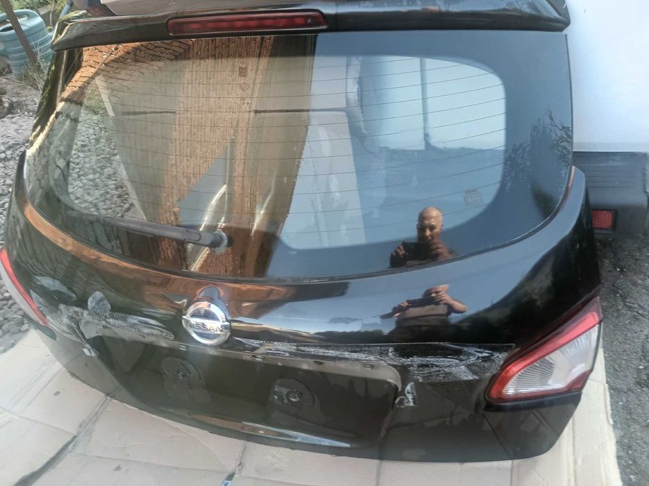 Кришка багажника Nissan Qashqai 2010-2014 рік K0100JD0M0