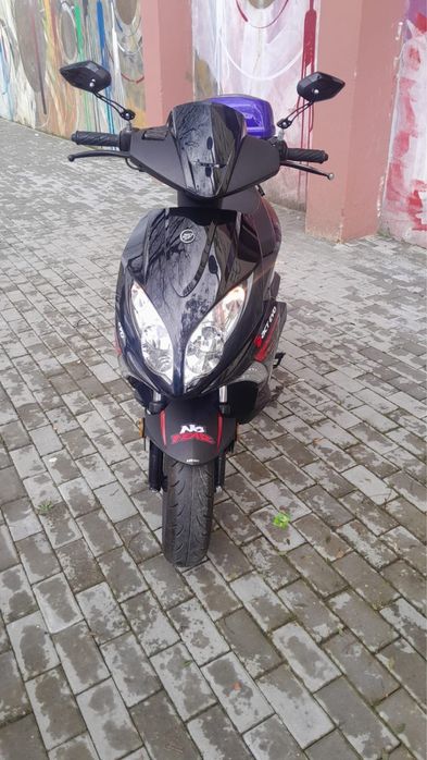 Mota scooter vendo