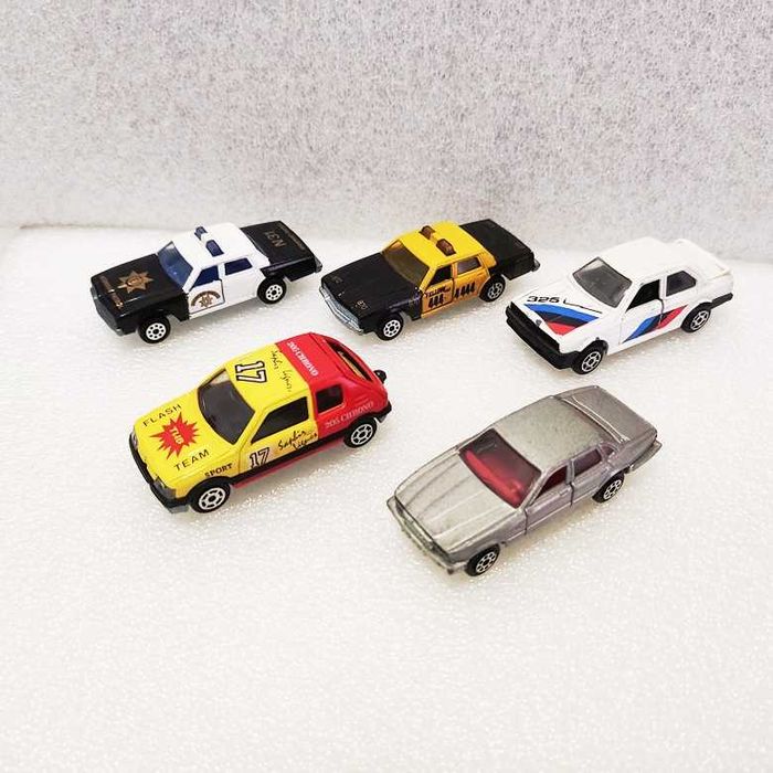 Majorette 5 miniaturas Chevrolte Impala BMW 325 Peugeot 205 GTI Jaguar XJ6