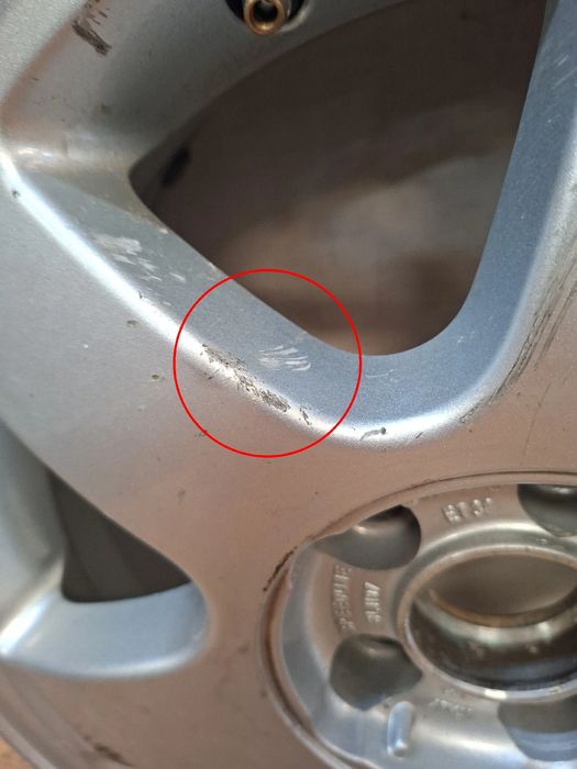 Jante frente direita AUDI A3 (8L1)