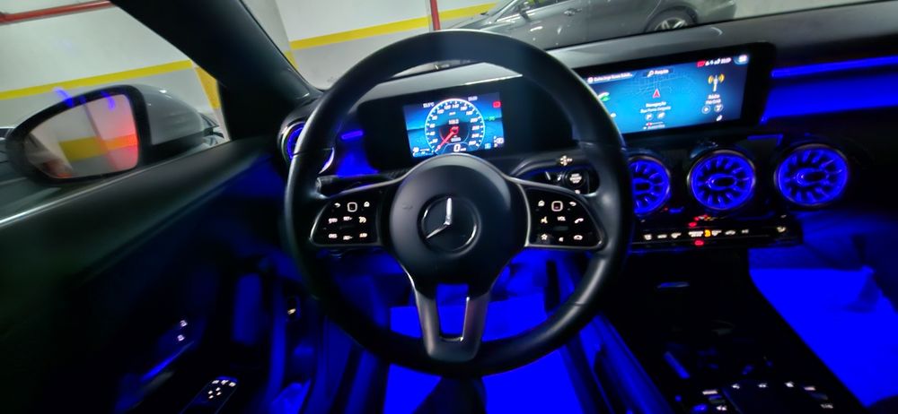 Mercedes-Benz CLA 180 — fotografia 6