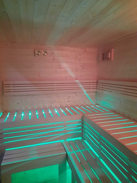 Sauna ogrodowa z przedsionkiem