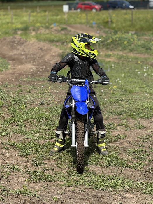 Yamaha ttr 125 cross.