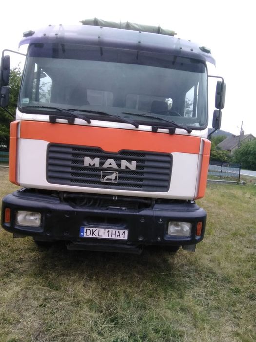 MAN