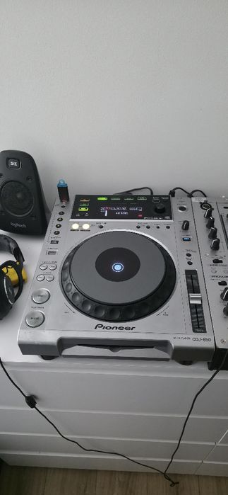 CDJ 850 + DJM 700