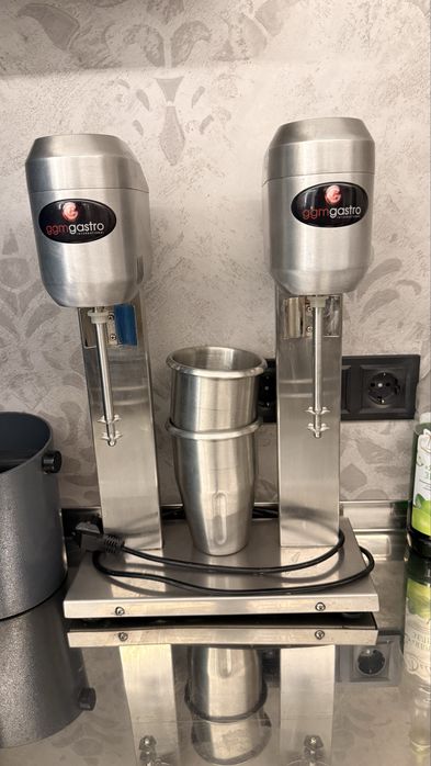 Продається професійний двопостовий мілкшейкер “GGM GASTRO”
