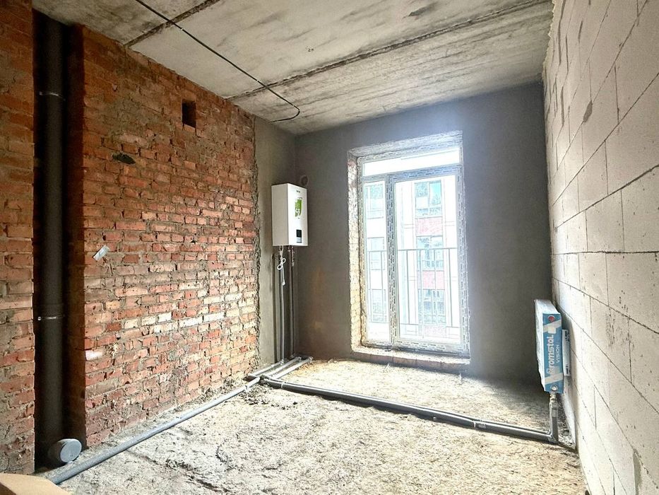 Продам 2к квартиру в ЖК Баварія 7811