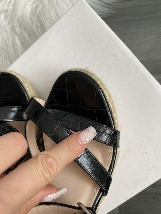 PrettyLittleThing 37 sandały na koturnie koturny oplecione jutą