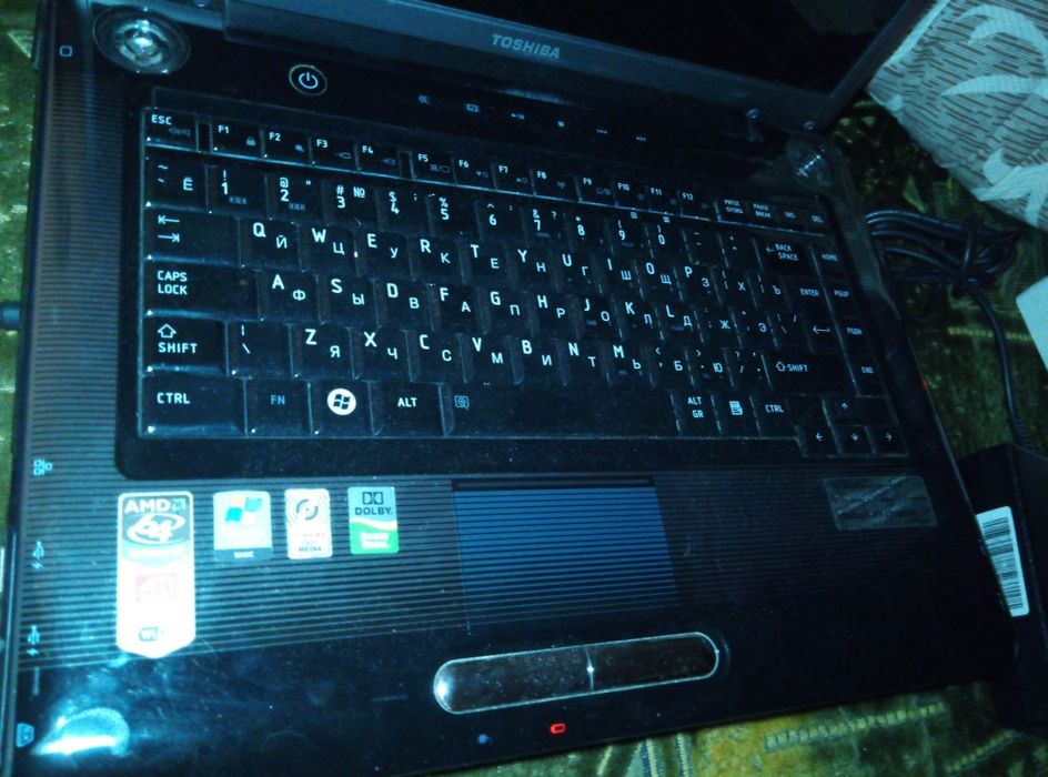 Срочно на Усилитель Pioneer = ноутбук
Windows 11pro 
Ssd 16/3Gb 
USB